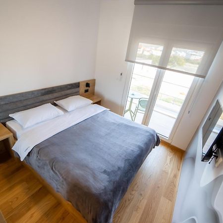 Apart Kraft Podgorica Eksteriør billede